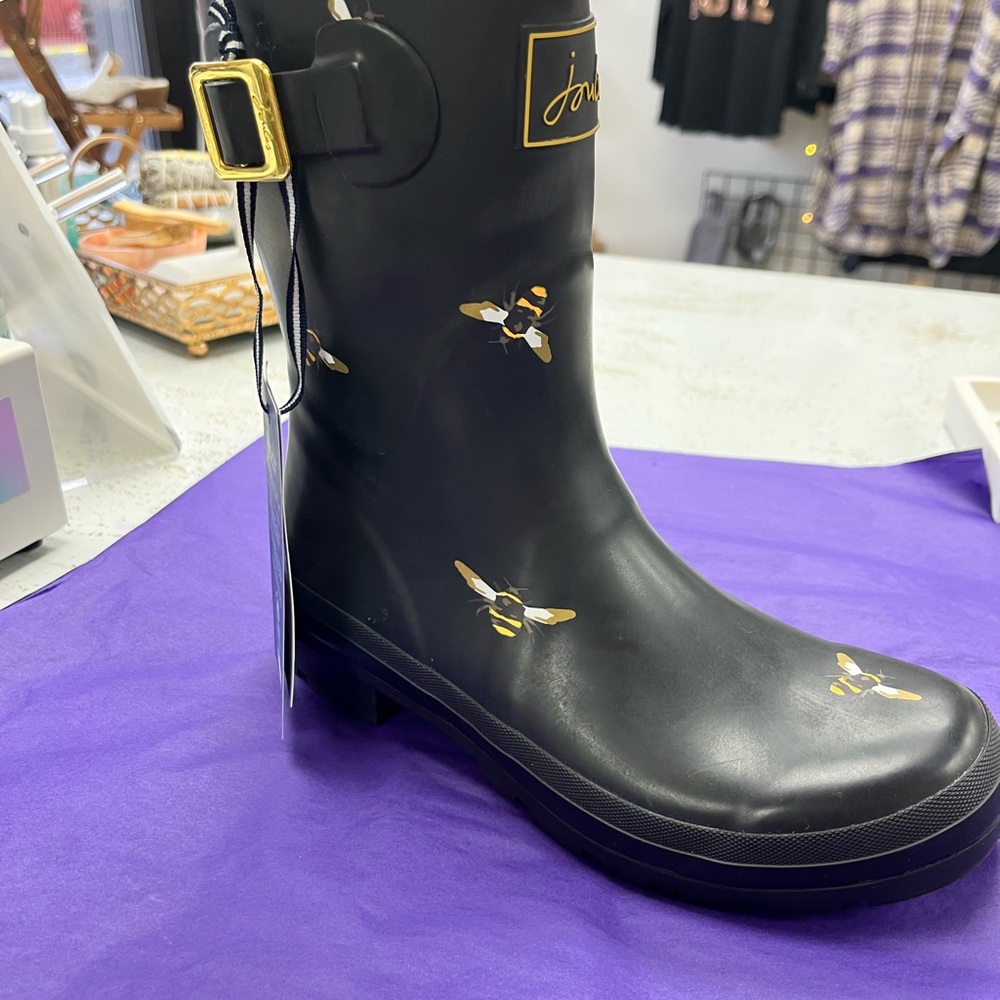 Moly Welly